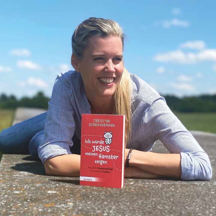 Buchautorin Christine Schniedermann